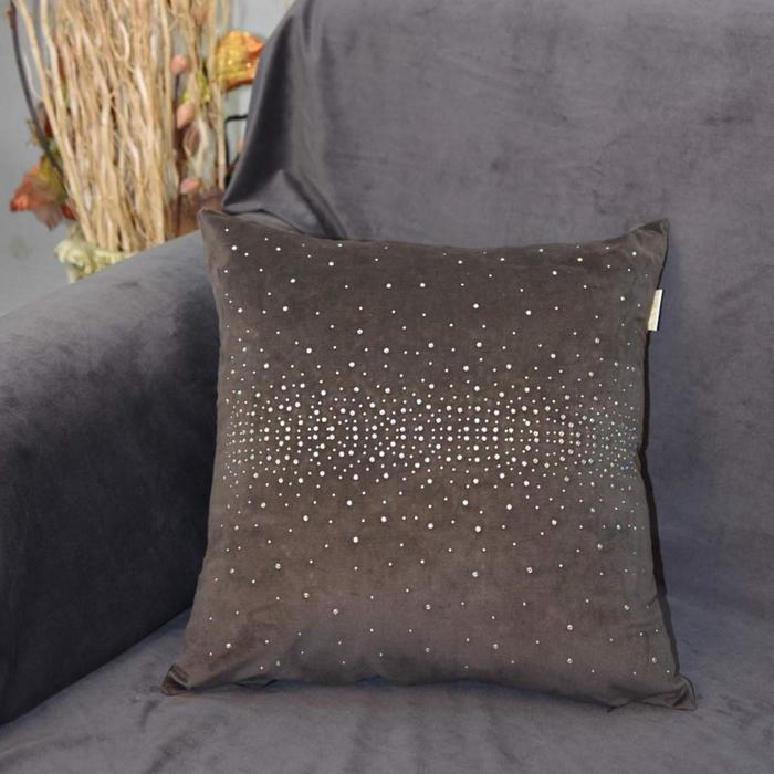 Наволочка «Петуния», размер 45х45 см, цвет шоколадный
Наволочка «Петуния», размер 45х45 см, цвет шоколадный