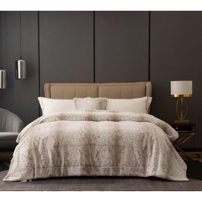 Плед «Мех №5», размер 220х240 см
Плед «Мех №5», размер 220х240 см