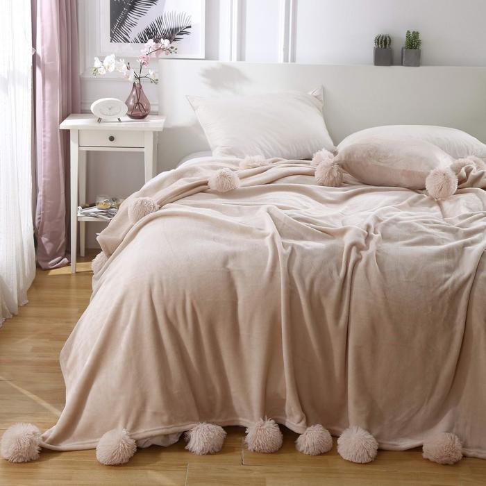 Покрывало Super Ball, размер 220х240 см, цвет бежевый
Покрывало Super Ball, размер 220х240 см, цвет бежевый