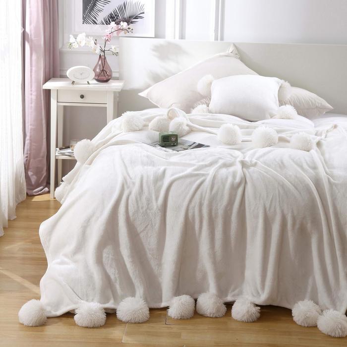 Покрывало Super Ball, размер 220х240 см, цвет молоко
Покрывало Super Ball, размер 220х240 см, цвет молоко