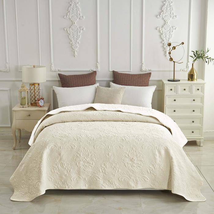 Покрывало «Вивальди», размер 220х240 см, цвет молоко
Покрывало «Вивальди», размер 220х240 см, цвет молоко