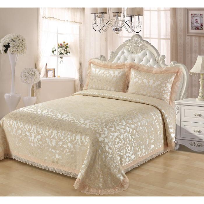 Комплект с покрывалом «Клеопатра», размер 240х260 см, 50х70 см-2 шт
Комплект с покрывалом «Клеопатра», размер 240х260 см, 50х70 см-2 шт