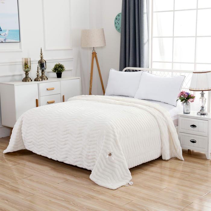 Покрывало «Климентина», размер 210х230 см, цвет белый
Покрывало «Климентина», размер 210х230 см, цвет белый