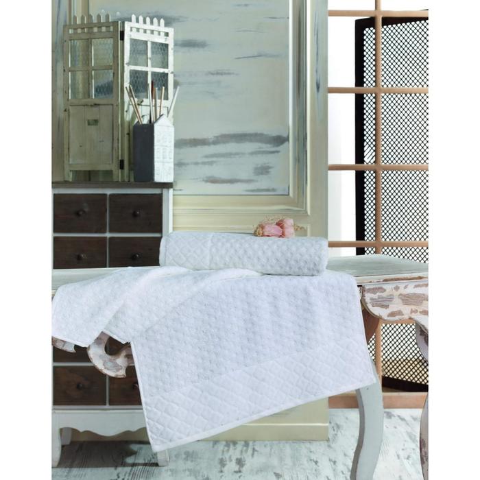 Полотенце Delta, размер 50х90 см, цвет белый 
Полотенце Delta, размер 50х90 см, цвет белый