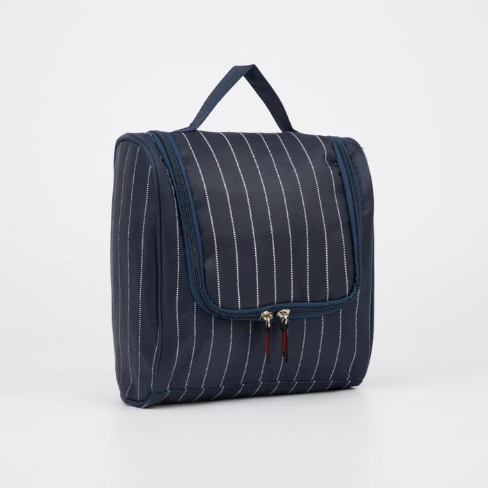 Косметичка-несессер на молнии, с крючком, цвет синий 
Косметичка-несессер на молнии, с крючком, цвет синий