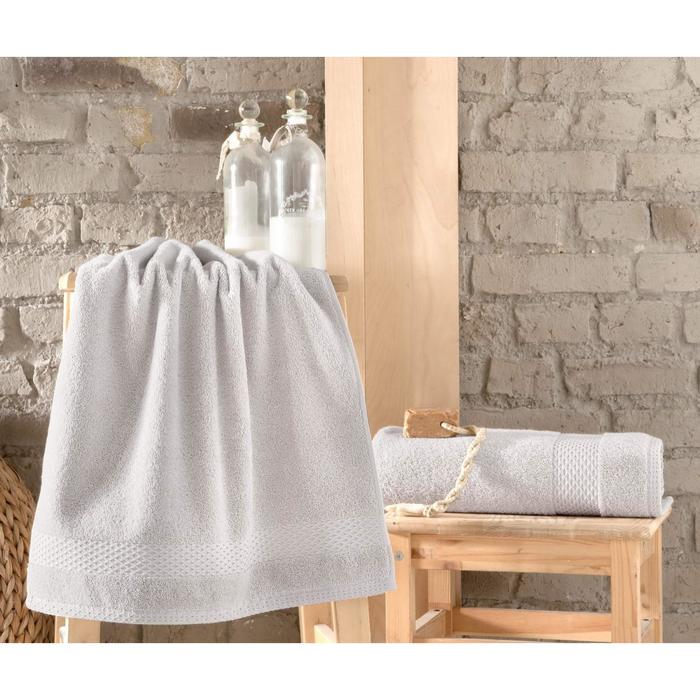 Полотенце махровое Kolin, размер 50х90 см, цвет экрю
Полотенце махровое Kolin, размер 50х90 см, цвет экрю