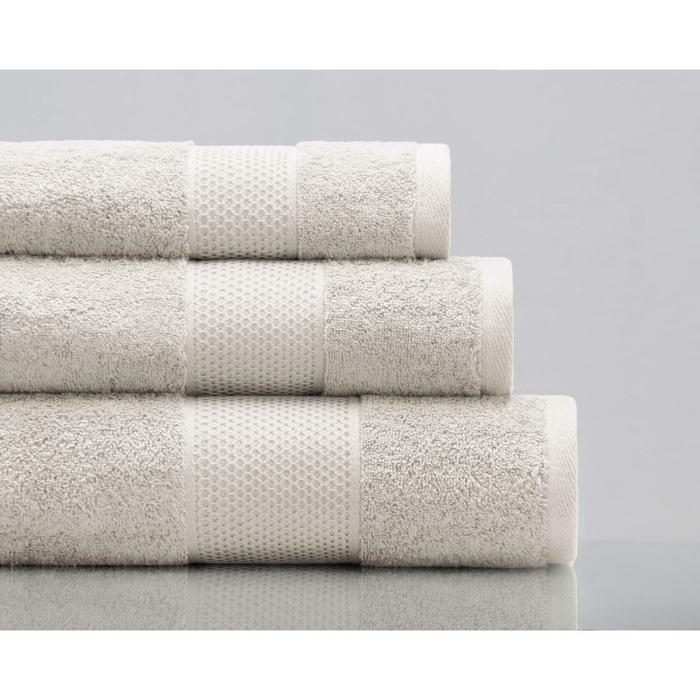 Полотенце махровое Oliver, размер 70х140 см, цвет кремовый
Полотенце махровое Oliver, размер 70х140 см, цвет кремовый