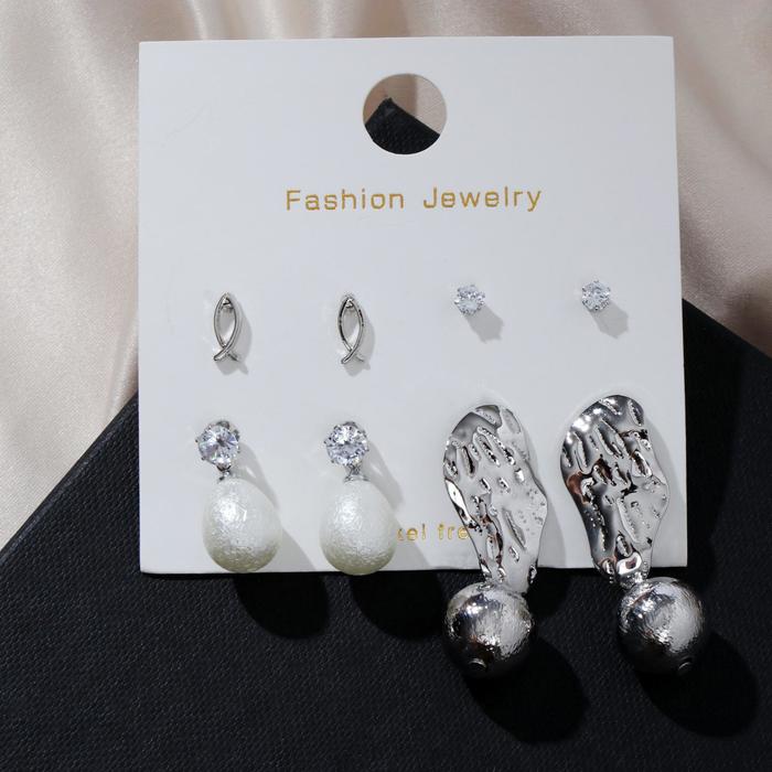 Серьги набор 4 пары "Летние истории" рыбки и крылья, цвет белый в серебре
Серьги набор 4 пары "Летние истории" рыбки и крылья, цвет белый в серебре