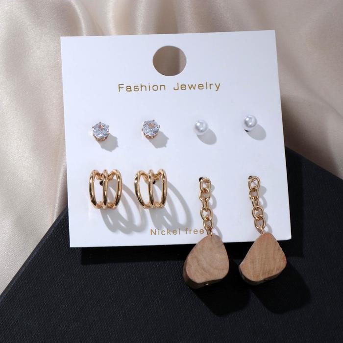 Серьги набор 4 пары "Летние истории" цепочки и три линии, цвет белый в золоте
Серьги набор 4 пары "Летние истории" цепочки и три линии, цвет белый в золоте