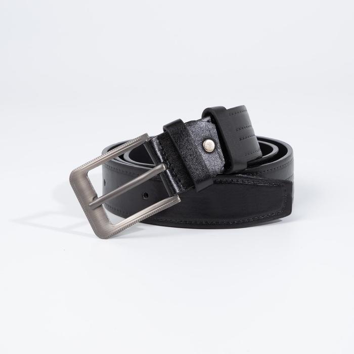 Ремень мужской, ширина 4 см, винт, пряжка металл, цвет чёрный
Ремень мужской, ширина 4 см, винт, пряжка металл, цвет чёрный
