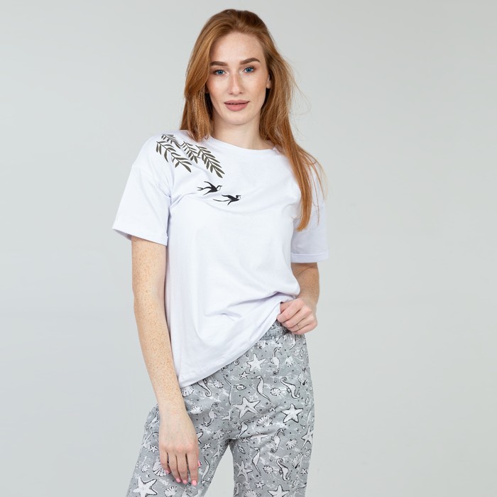 Футболка женская, цвет белый, размер 44
Футболка женская, цвет белый, размер 44