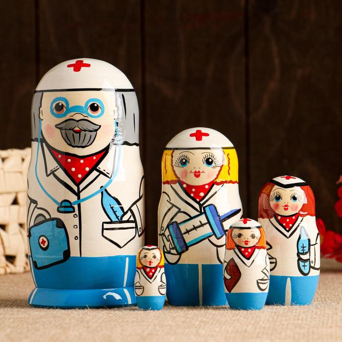 Матрёшка 5-ти кукольная "Доктор", 17-18 см, ручная роспись
Матрёшка 5-ти кукольная "Доктор", 17-18 см, ручная роспись