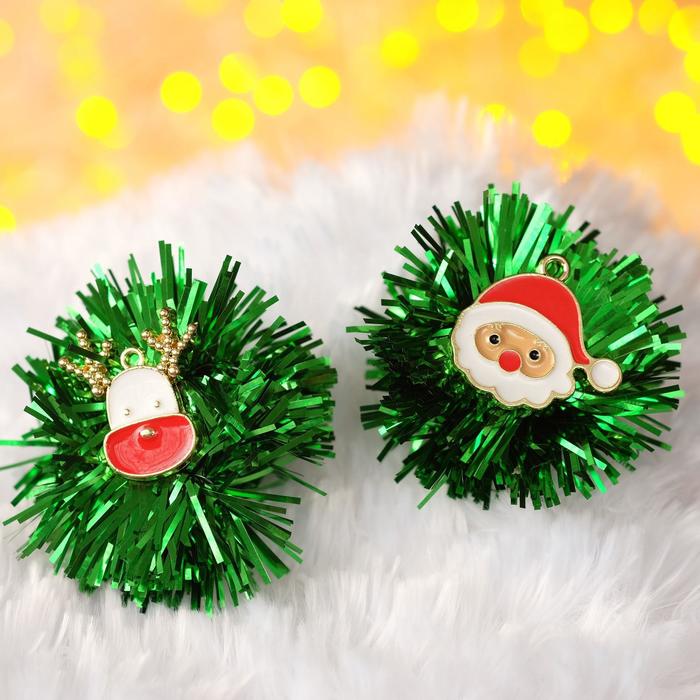 Серьги "Новогодние" мишура, олень и дед мороз, цвет зелёно-красный в золоте
Серьги "Новогодние" мишура, олень и дед мороз, цвет зелёно-красный в золоте