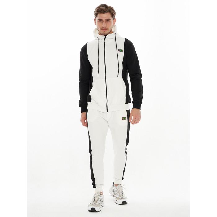 Спортивный костюм мужской, размер 44, цвет белый
Спортивный костюм мужской, размер 44, цвет белый