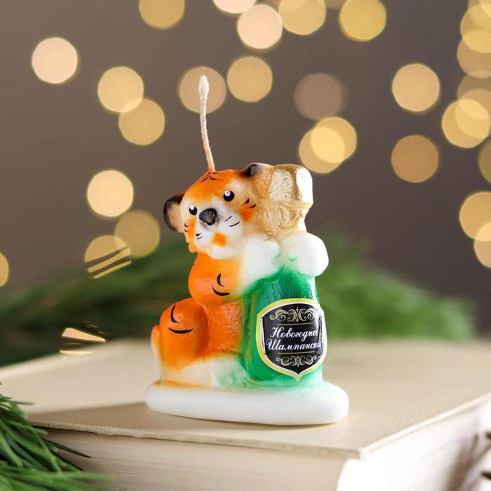 Свеча новогодняя декоративная "Тигренок с шампанским", 7,5х6 см
Свеча новогодняя декоративная "Тигренок с шампанским", 7,5х6 см