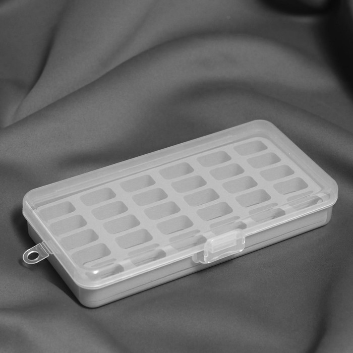 фото Органайзер для ниток, 18 × 9,5 × 3 см, на 30 шпулек, 2,1 × 1,2 × 1,1 см, цвет серый/прозрачный арт узор