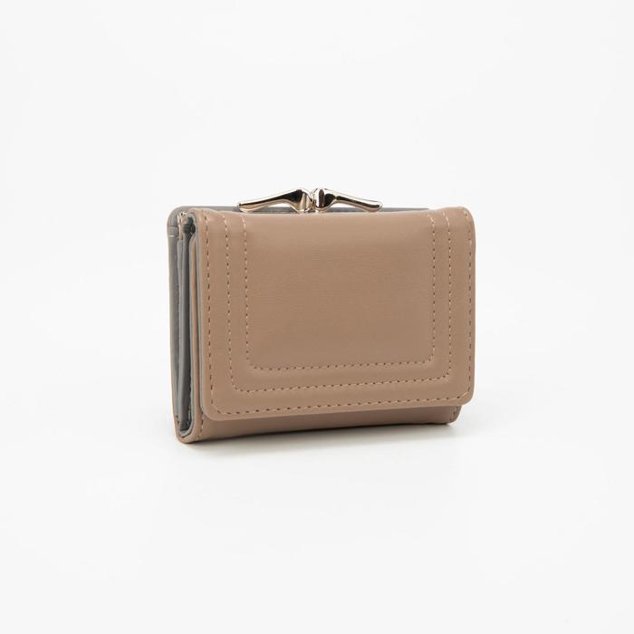 Кошелёк на кнопке, цвет коричневый
Кошелёк на кнопке, цвет коричневый