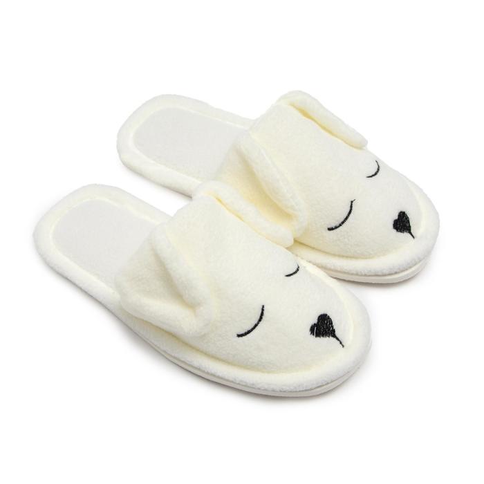 Тапочки детские, цвет молочный, размер 30
Тапочки детские, цвет молочный, размер 30