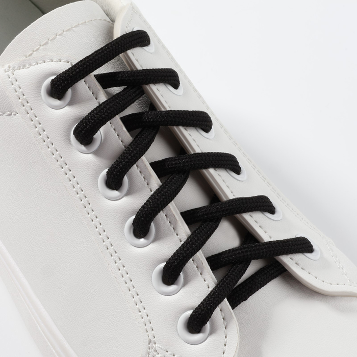 фото Шнурки для обуви, пара, круглые, d = 5 мм, 110 см, цвет чёрный onlitop