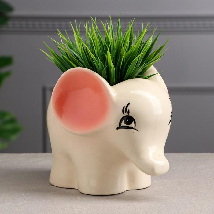 Фигурное кашпо "Слоник", молочный цвет, 1.3 л, 18х13х15 см
Фигурное кашпо "Слоник", молочный цвет, 1.3 л, 18х13х15 см