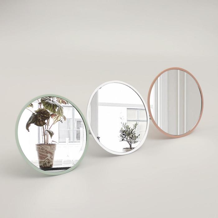 Зеркало складное-подвесное, d зеркальной поверхности 15 см, цвет МИКС
Зеркало складное-подвесное, d зеркальной поверхности 15 см, цвет МИКС