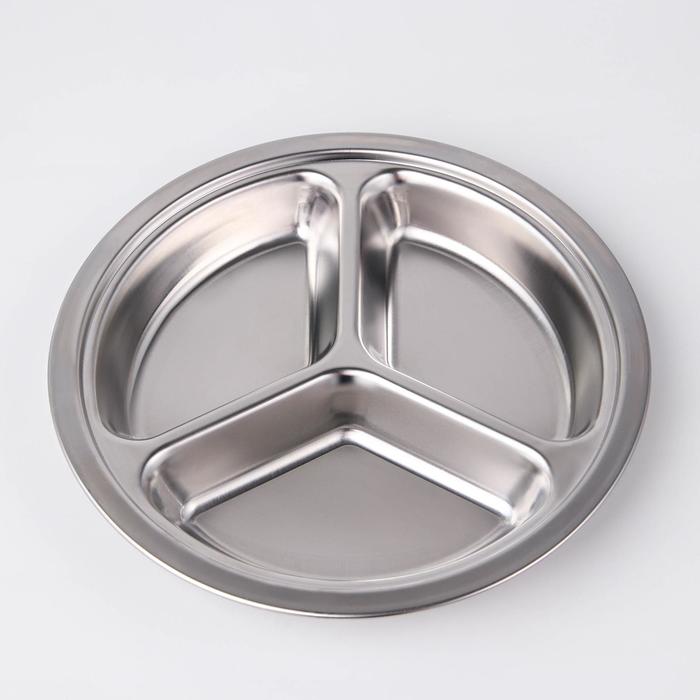 Мискa-менaжницa из нержавеющей стали, d=22,5 см, 201 мaркa стaли, толщинa 0,8 мм 
Мискa-менaжницa из нержавеющей стали, d=22,5 см, 201 мaркa стaли, толщинa 0,8 мм