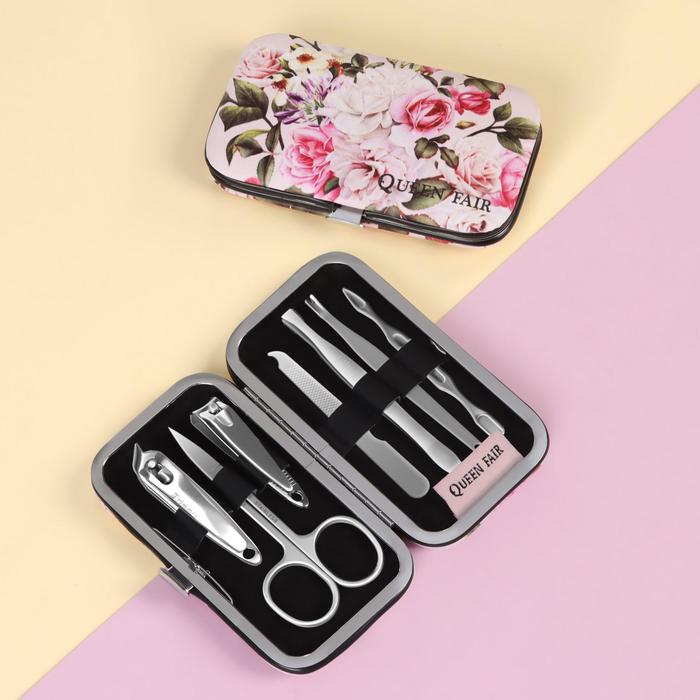 Набор маникюрный «Цветочная нежность», 7 предметов, в футляре
Набор маникюрный «Цветочная нежность», 7 предметов, в футляре