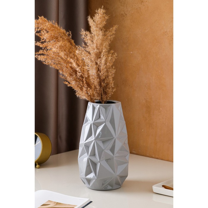 Ваза керамическая "Фиери", настольная, серая, 26 см
Ваза керамическая "Фиери", настольная, серая, 26 см