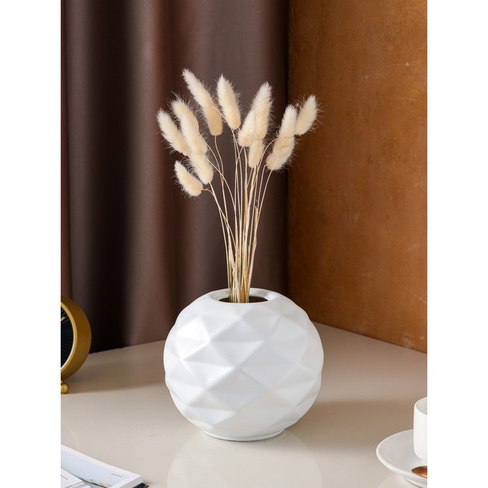 Ваза керамическая "Шар оригами", настольная, муар, белая, 15 см
Ваза керамическая "Шар оригами", настольная, муар, белая, 15 см