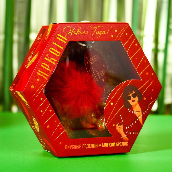 Леденцы в шаре с брелоком "Яркого Нового года", 10 г.
Леденцы в шаре с брелоком "Яркого Нового года", 10 г.