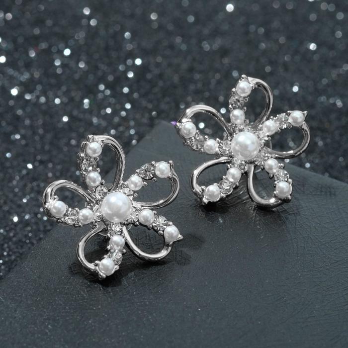 Серьги с жемчугом "Цветок" контур, цвет белый в серебре
Серьги с жемчугом "Цветок" контур, цвет белый в серебре