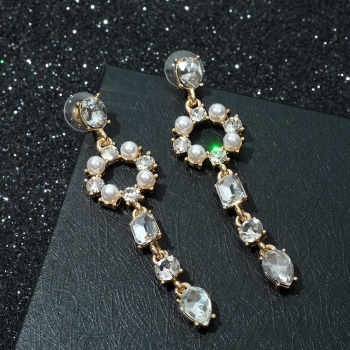 Серьги с жемчугом "Висячие кольца" богатство, цвет белый в золоте
Серьги с жемчугом "Висячие кольца" богатство, цвет белый в золоте