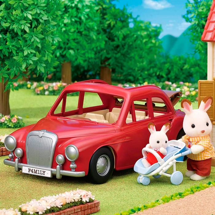 фото Игровой набор «семейный автомобиль, красный» sylvanian families