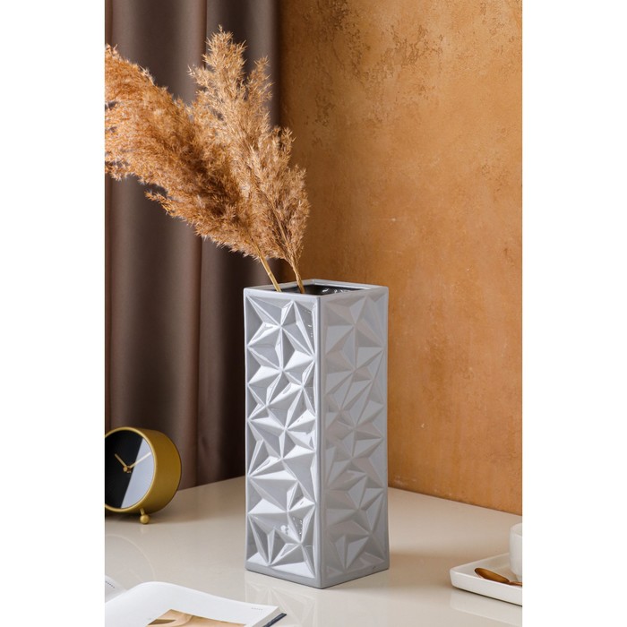 Ваза настольная "Неаполь", серая, керамика, 33 см
Ваза настольная "Неаполь", серая, керамика, 33 см