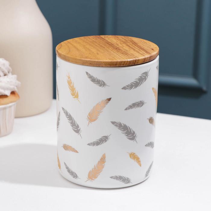 Банка для сыпучих продуктов «Золотое перо», 650 мл, 10×13,5 см, цвет белый
Банка для сыпучих продуктов «Золотое перо», 650 мл, 10×13,5 см, цвет белый