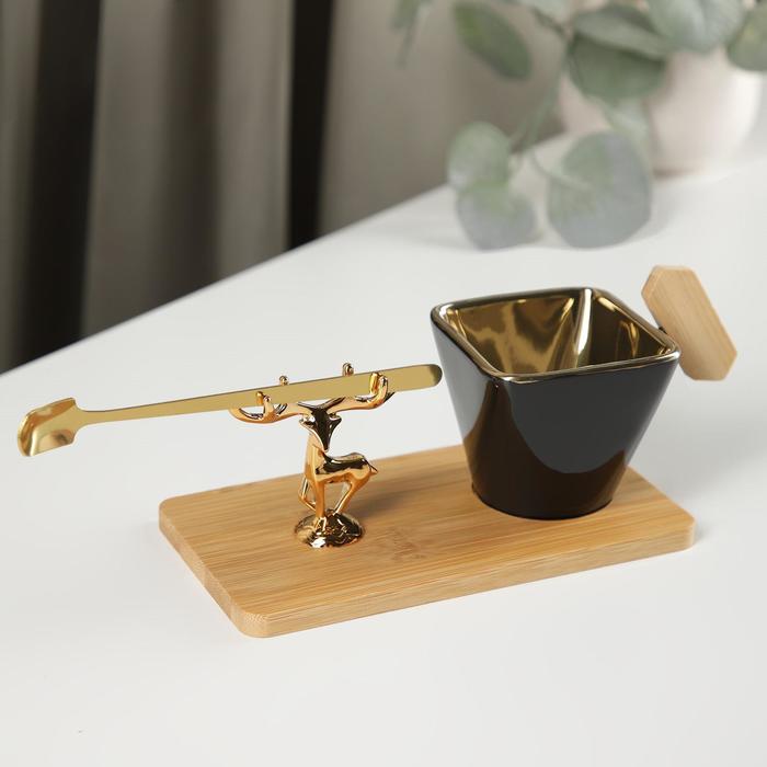 Кофейная пара «Золотой олень», чашка 90 мл, деревянная подставка 16×16×1,5 см, цвет чёрный
Кофейная пара «Золотой олень», чашка 90 мл, деревянная подставка 16×16×1,5 см, цвет чёрный