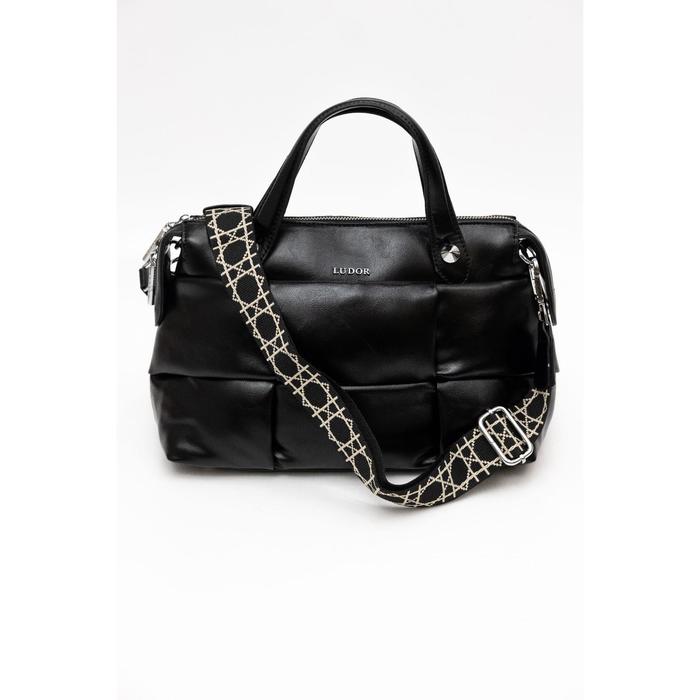 Сумка тоут, отдел на молнии, цвет чёрный 
Сумка тоут, отдел на молнии, цвет чёрный