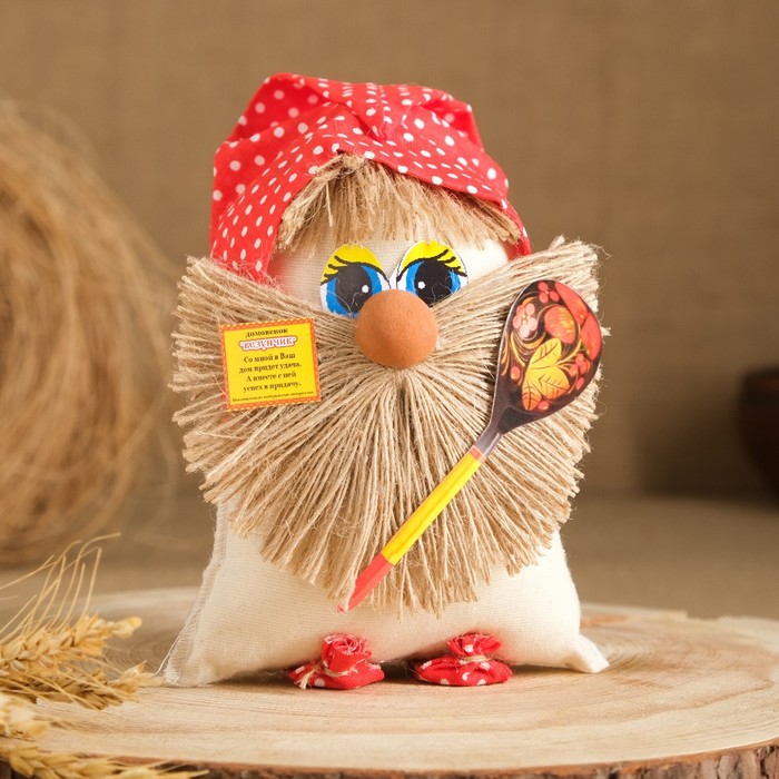 фото Оберег "домовой", c ложкой