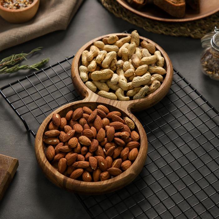 Менажница Mаgistrо «Кругляш», 2 секции, 30×15 см, массив дуба
Менажница Mаgistrо «Кругляш», 2 секции, 30×15 см, массив дуба