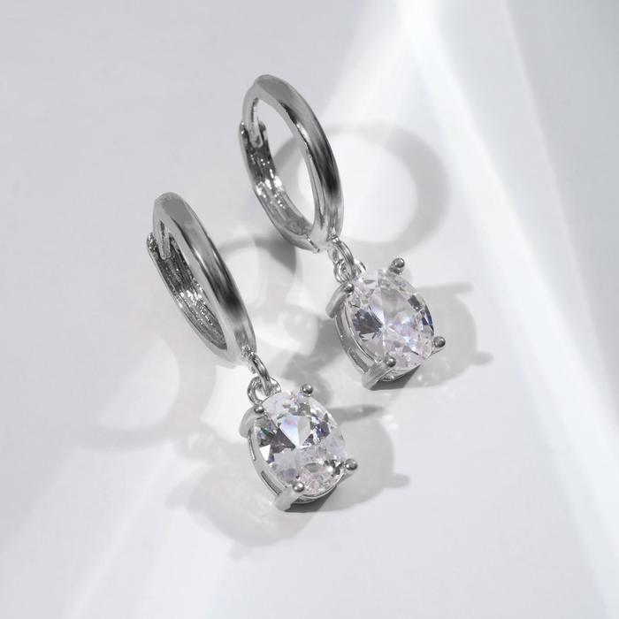 Серьги со стразами "Сказка" богатство, цвет белый в серебре
Серьги со стразами "Сказка" богатство, цвет белый в серебре