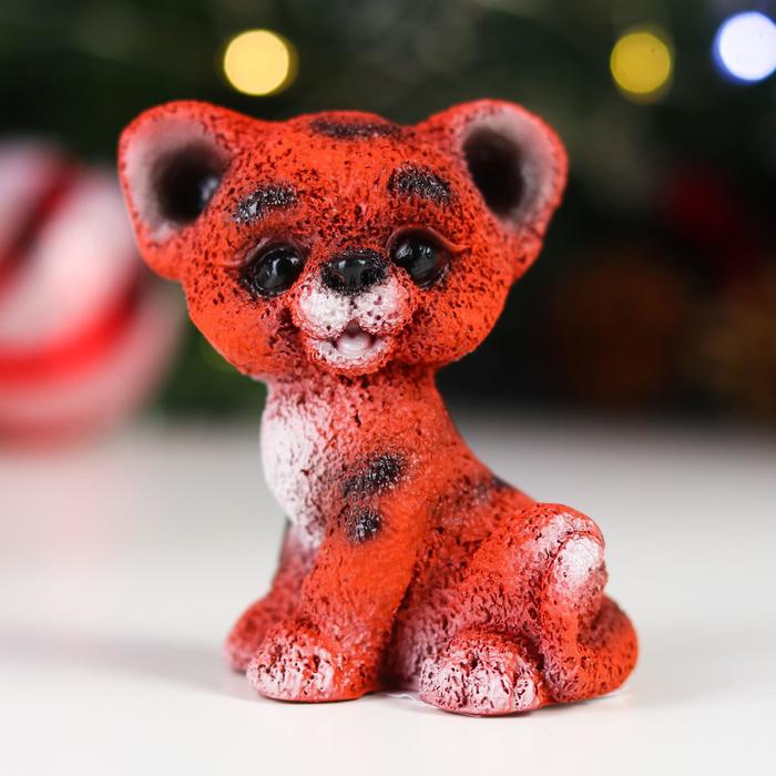 Сувенир "Тигренок Честер", полистоун, 6х5.5х7 см
Сувенир "Тигренок Честер", полистоун, 6х5.5х7 см