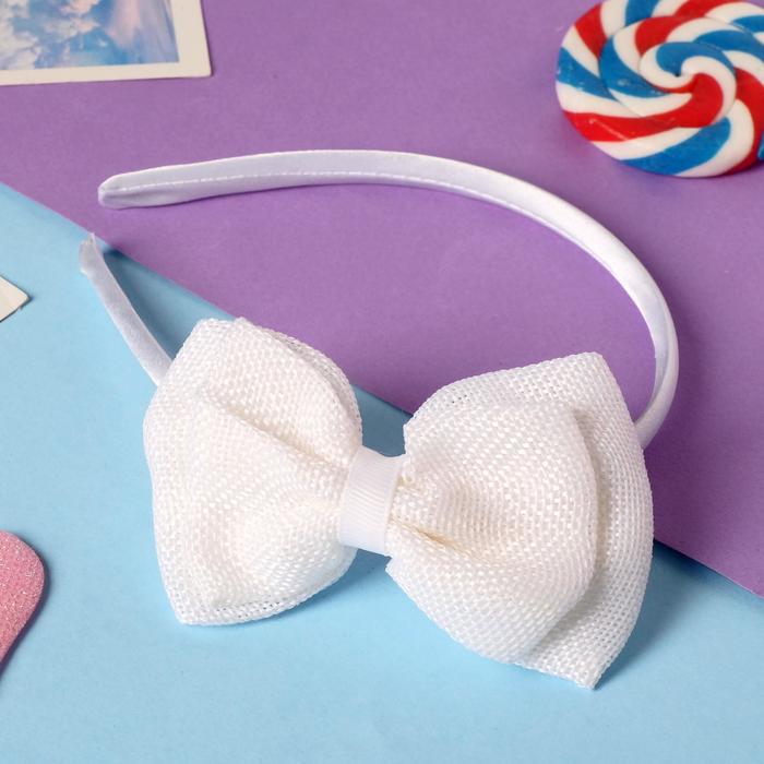 Ободок для волос "Камалия" классика, 9,5х7 см, белый 
Ободок для волос "Камалия" классика, 9,5х7 см, белый