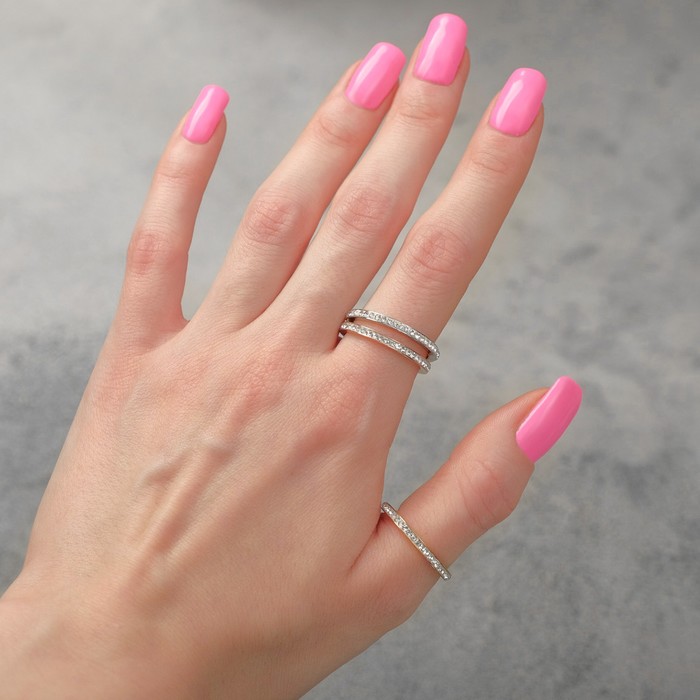 Набор из 3-х колец "Линии" с блеском, цвет белый в золоте, размер 16 
Набор из 3-х колец "Линии" с блеском, цвет белый в золоте, размер 16