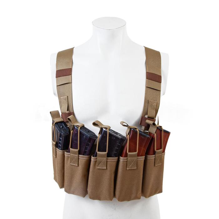 Нагрудник лёгкий "Форсаж" на 5 магазинов, с лямками, койот 
Нагрудник лёгкий "Форсаж" на 5 магазинов, с лямками, койот