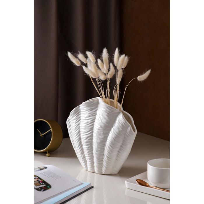 Ваза керамическая "Мидея", настольная, белая, 23 см
Ваза керамическая "Мидея", настольная, белая, 23 см