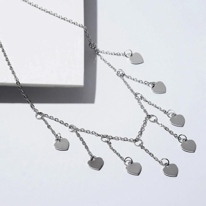 Колье "Чувства" сердечки, цвет серебро, 30 см
Колье "Чувства" сердечки, цвет серебро, 30 см