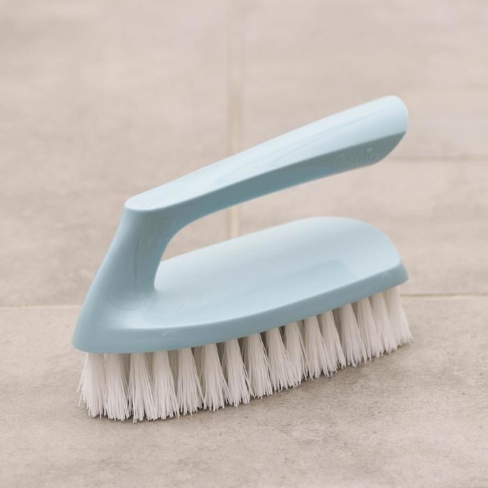 Щётка-утюжок Cuba, 13,5 см, цвет светло-голубой
Щётка-утюжок Cuba, 13,5 см, цвет светло-голубой