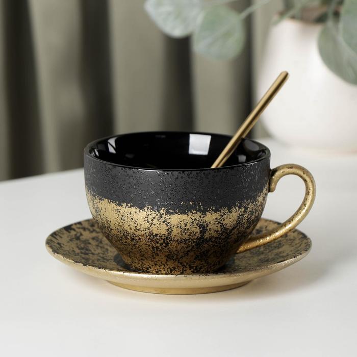 Чайная пара керамическая с ложкой «Кракле», чашка 240 мл, 12×9,5×6 см, блюдце d=13,5 см
Чайная пара керамическая с ложкой «Кракле», чашка 240 мл, 12×9,5×6 см, блюдце d=13,5 см