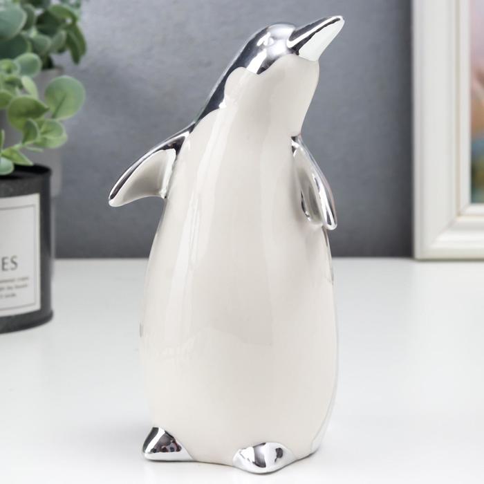 Сувенир керамика "Пингвин" серебро 16,5х8,5х9 см
Сувенир керамика "Пингвин" серебро 16,5х8,5х9 см