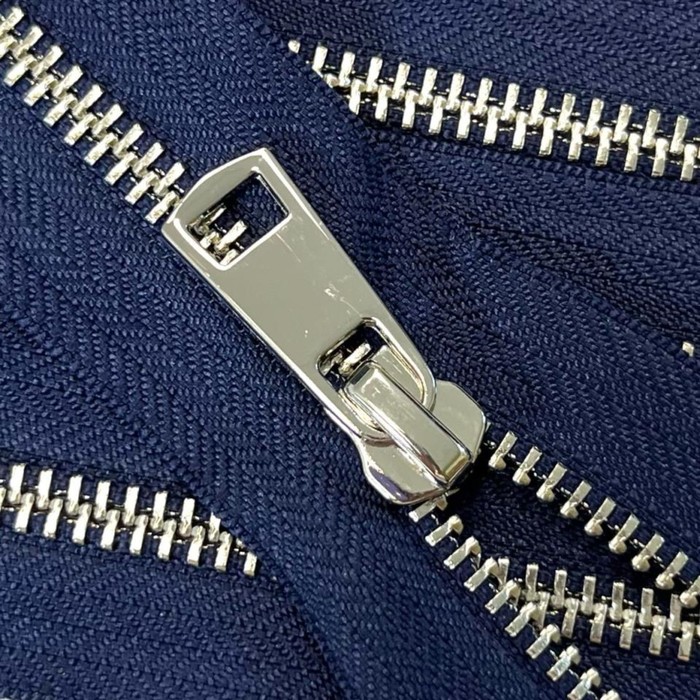 Молния металлическая неразъемная №5ТТ, размер 18 см, цвет морской синий
Молния металлическая неразъемная №5ТТ, размер 18 см, цвет морской синий